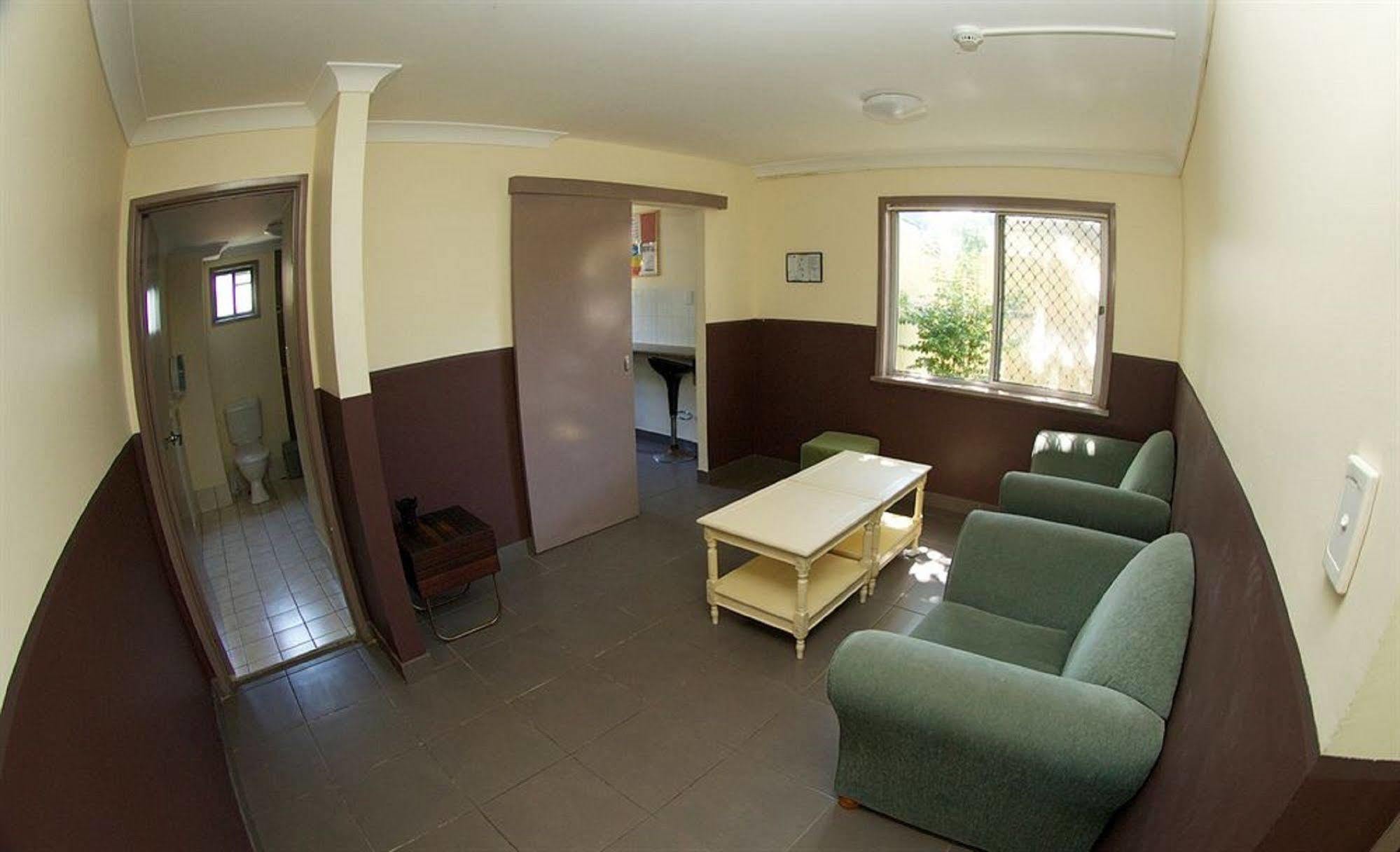 Sleeping Inn Backpackers Resort Gold Coast Luaran gambar