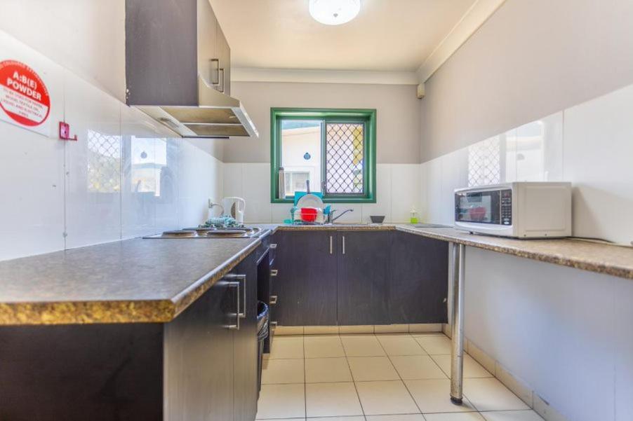 Sleeping Inn Backpackers Resort Gold Coast Luaran gambar